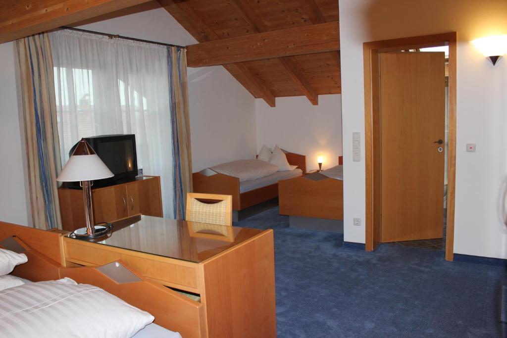 Pension Demmel, Bed & Breakfast Bruckmühl Zimmer foto